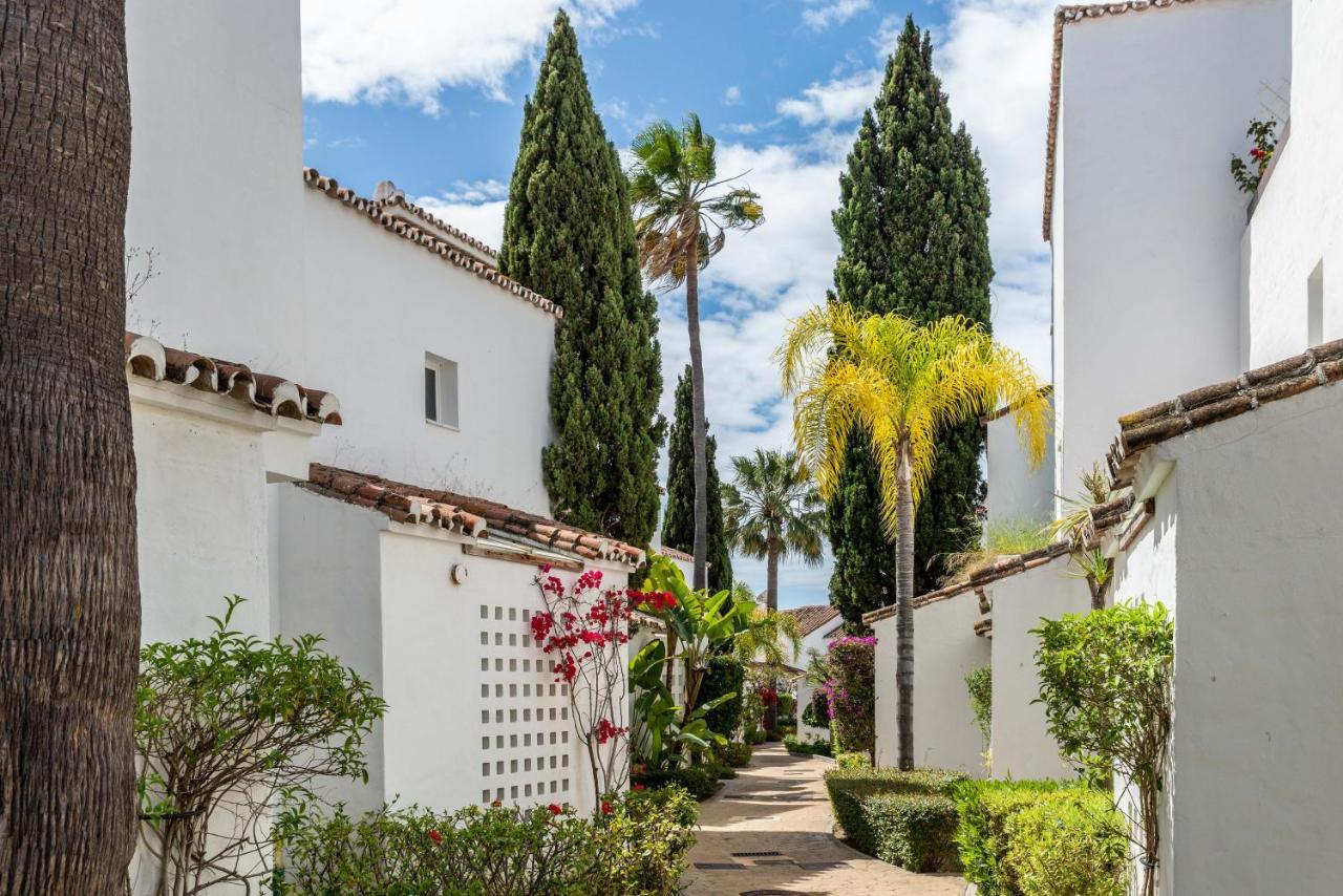 Marbella Villa Monteros Esterno foto